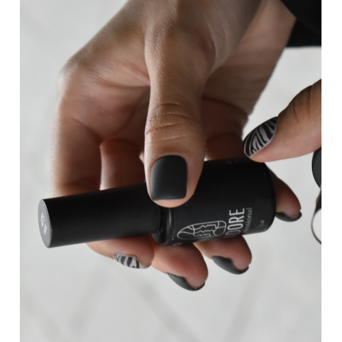 Gel Nail Polish - Image 3