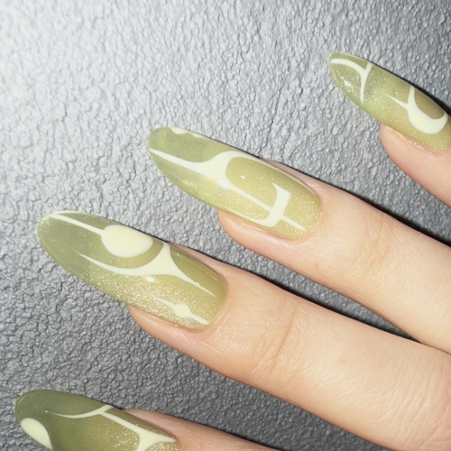 Cat Eye Metal Glass Gel Polish - Image 5